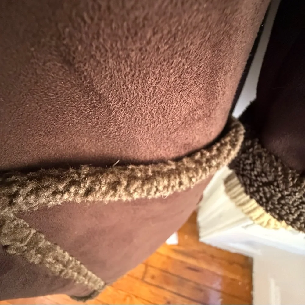 L. L. Bean Brown sherpa faux fur suede coat - Picture 6 of 11